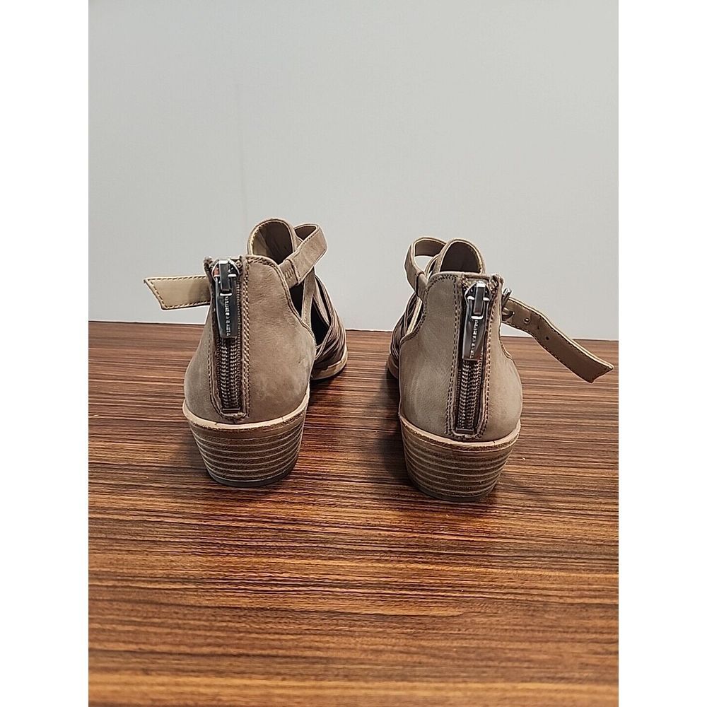 Vince Camuto Women's Pamelle Boot Size 7 Tan Taupe Nubuck Sliced Leather Cutouts - Picture 4 of 5